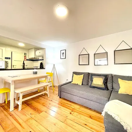 Center Alfama Apartment *